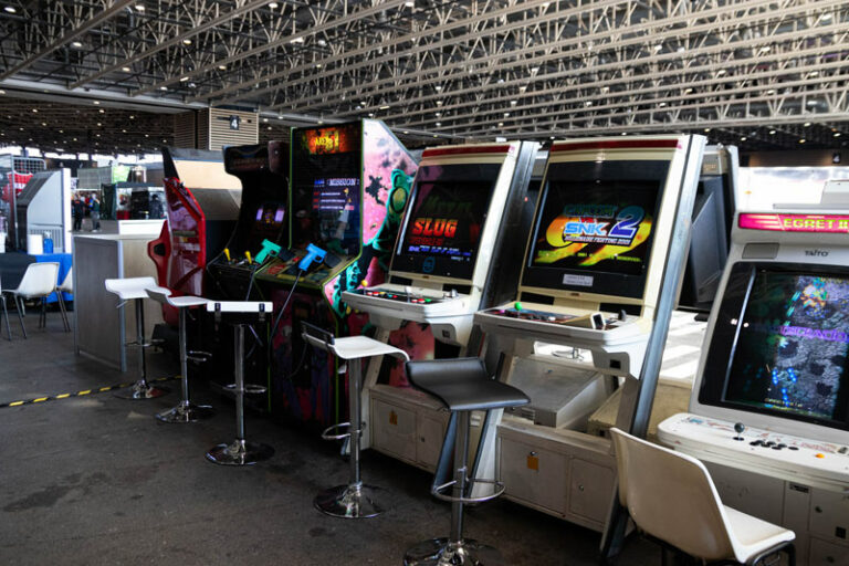 BORNES D’ARCADE & RETROGAMING