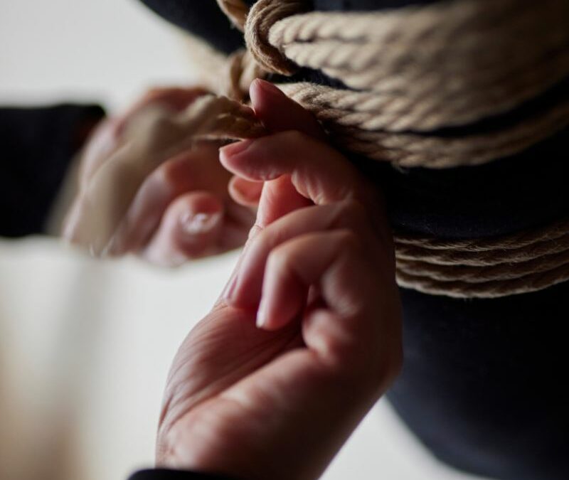 Shibari, jeu de cordes